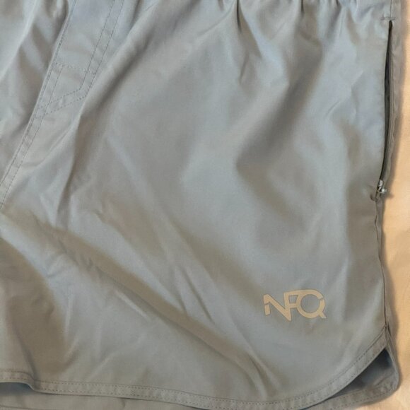 NFQ Shorts - Picture 2 of 4